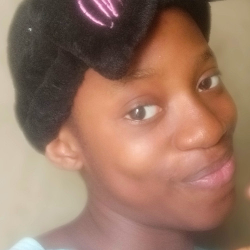 praisy M. profile photo