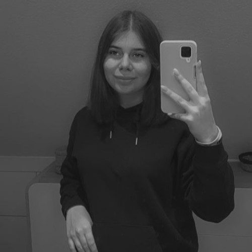Lisa L.