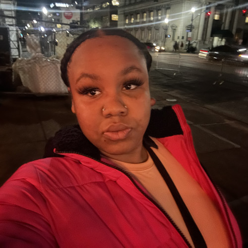 Paris E. profile photo