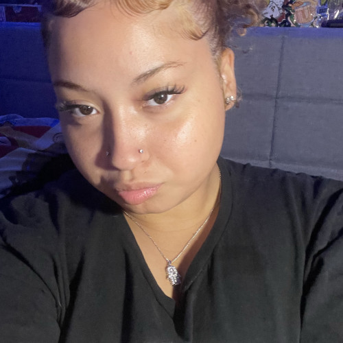 Henny H. profile photo