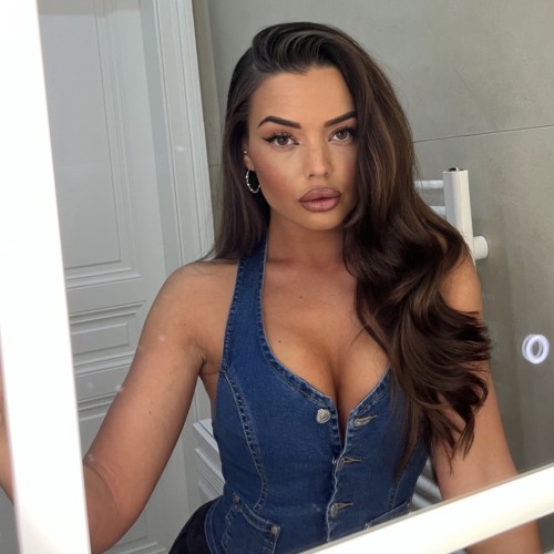 Ana M.