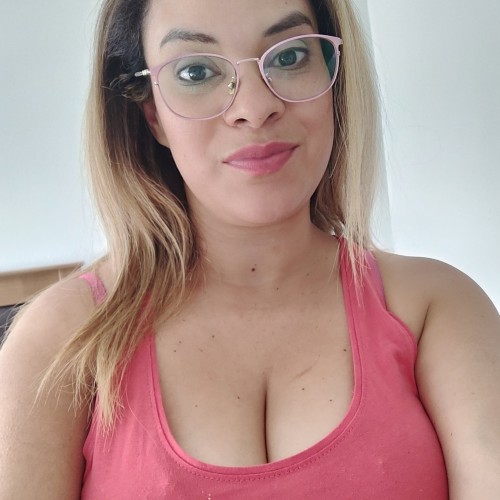 Rocio De Los Angeles g.