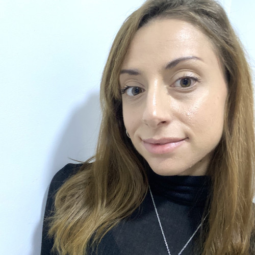 Elisa C.
