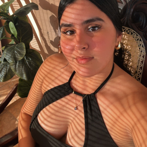 Roxana L. profile photo