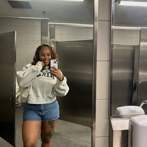 Paris M. profile photo