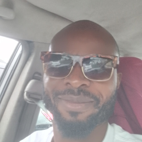 oluwadamilare r. profile photo