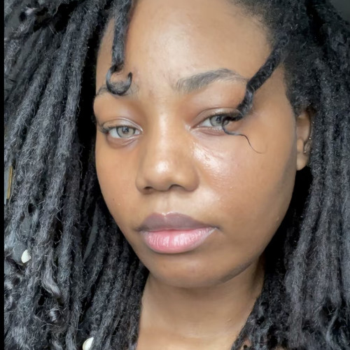 Ella R. profile photo