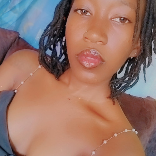ELSY T. profile photo