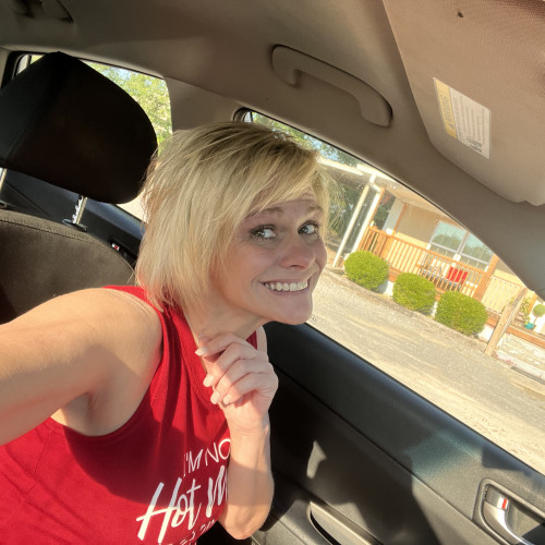 Stephanie V. profile photo