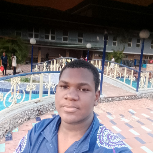 Mr8 b. profile photo