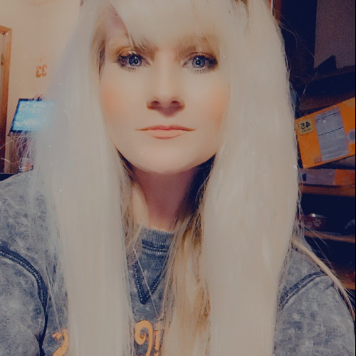 Candie J. profile photo