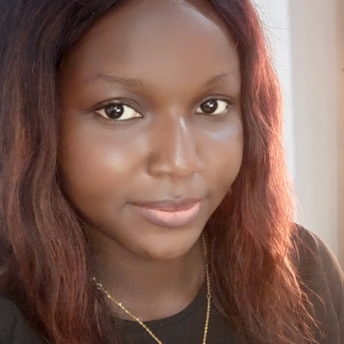 Esther V. profile photo