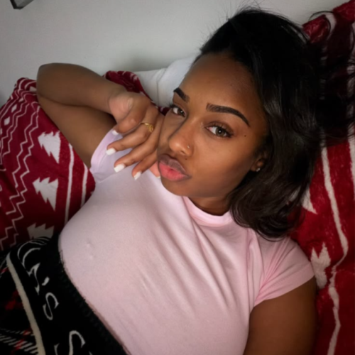 shirley maya M. profile photo