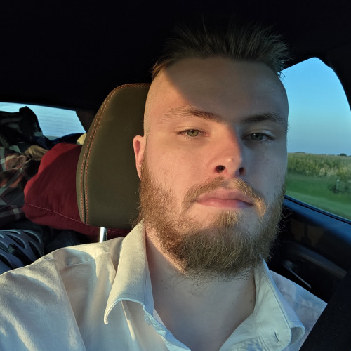 Niko T. profile photo