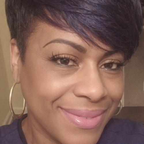  Lisa T. profile photo