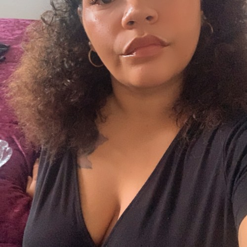 Reyna C.