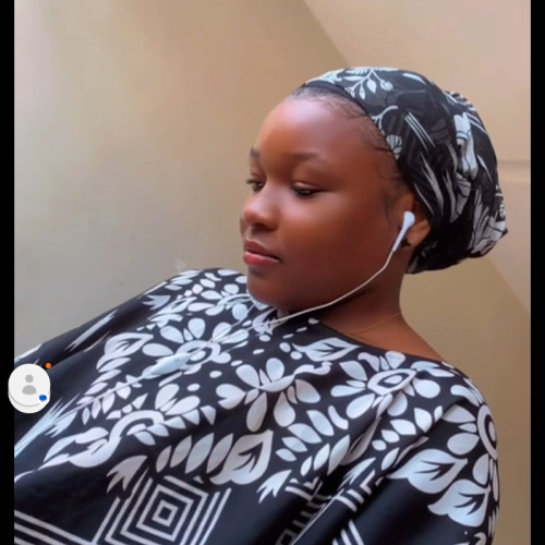 Hamida  H.