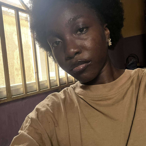 semilore f. profile photo