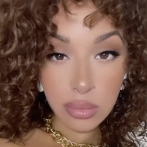 Yashaira R. profile photo