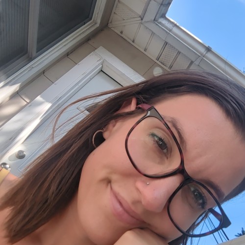 Jodie R.