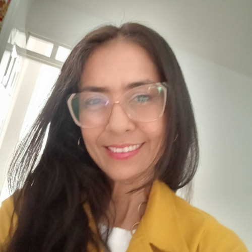 Lucia M. profile photo