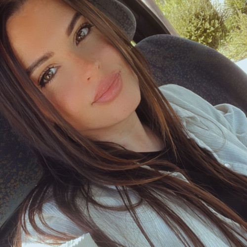 criss B.