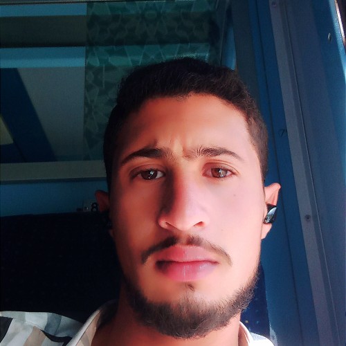 Tarik  E.