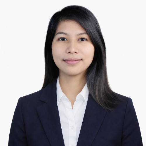 claire l. profile photo