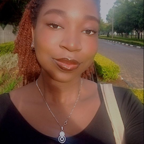 marylyn v. profile photo