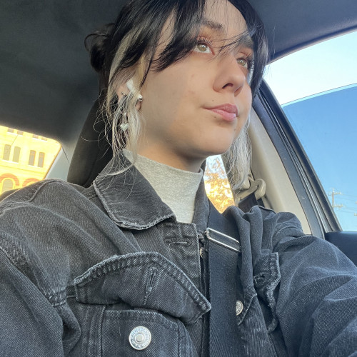 Julia R.