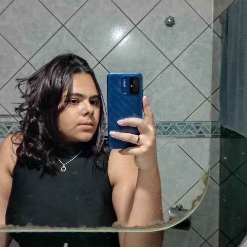 Lucielly  E.