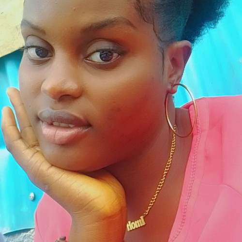Lucy  E. profile photo