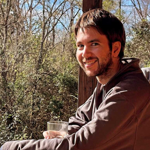 Nicolas R. profile photo