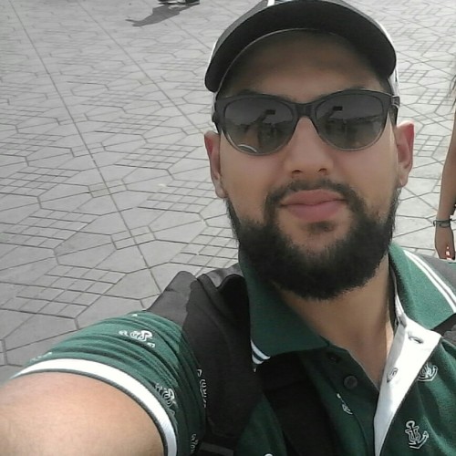 valentino r. profile photo