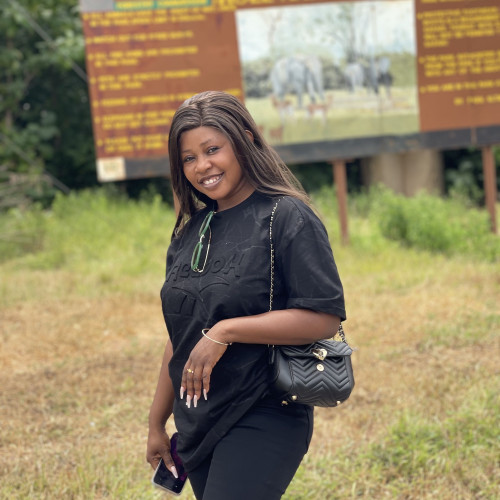 Fouzia Y.