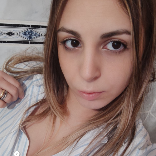 Katia  V.