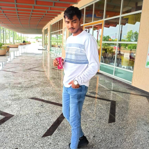 Yash P. profile photo