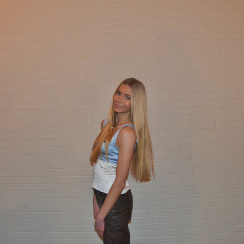 Claire B.