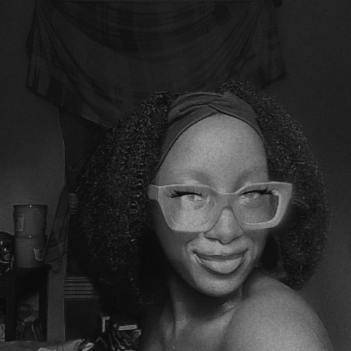 Praise  O. profile photo