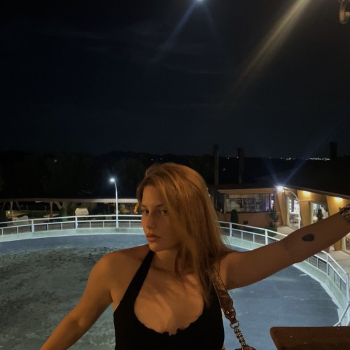 Arisona J.