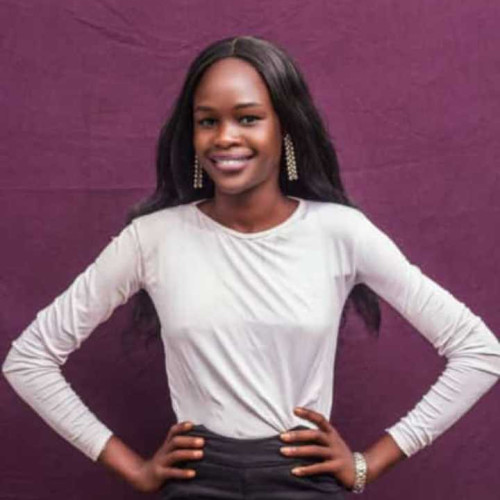 Winnie L. profile photo