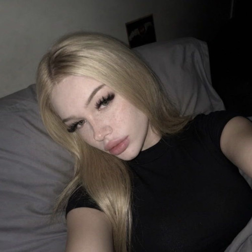 Iris E. profile photo