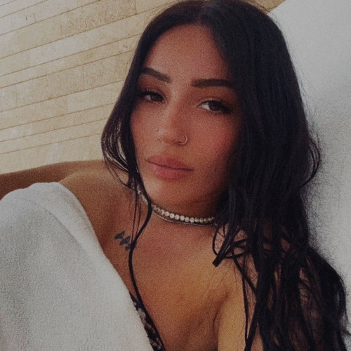 Manuela P.