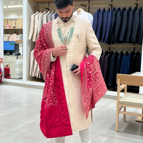 Himanshu  T.