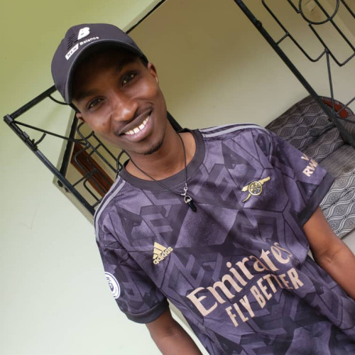 adili s. profile photo