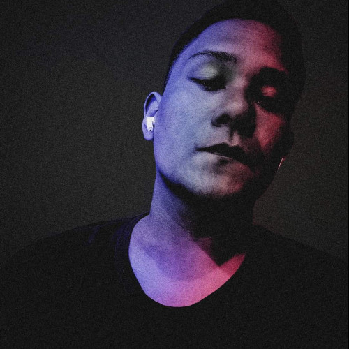 Marlo L.