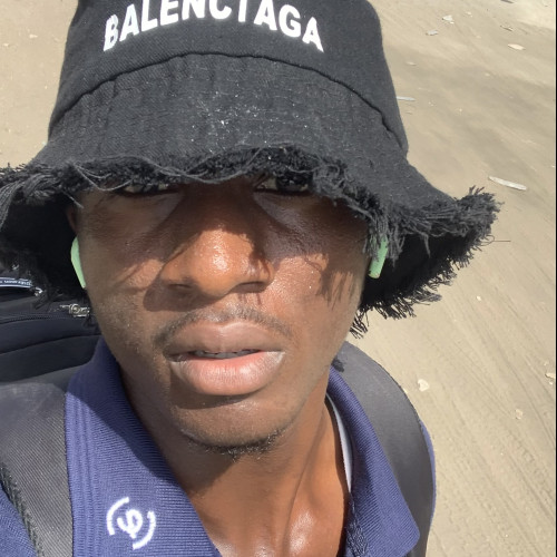 Holmes D. profile photo