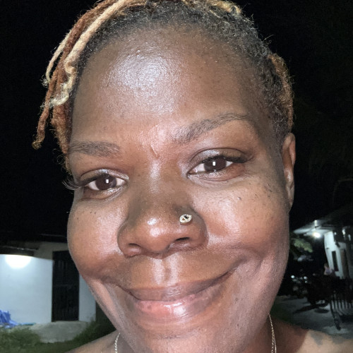 Lola J. profile photo