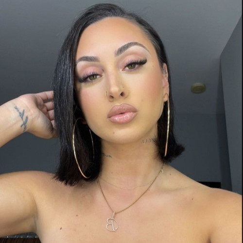 Sarah J. profile photo