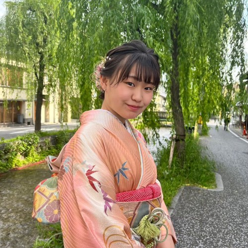 Ayaka H.